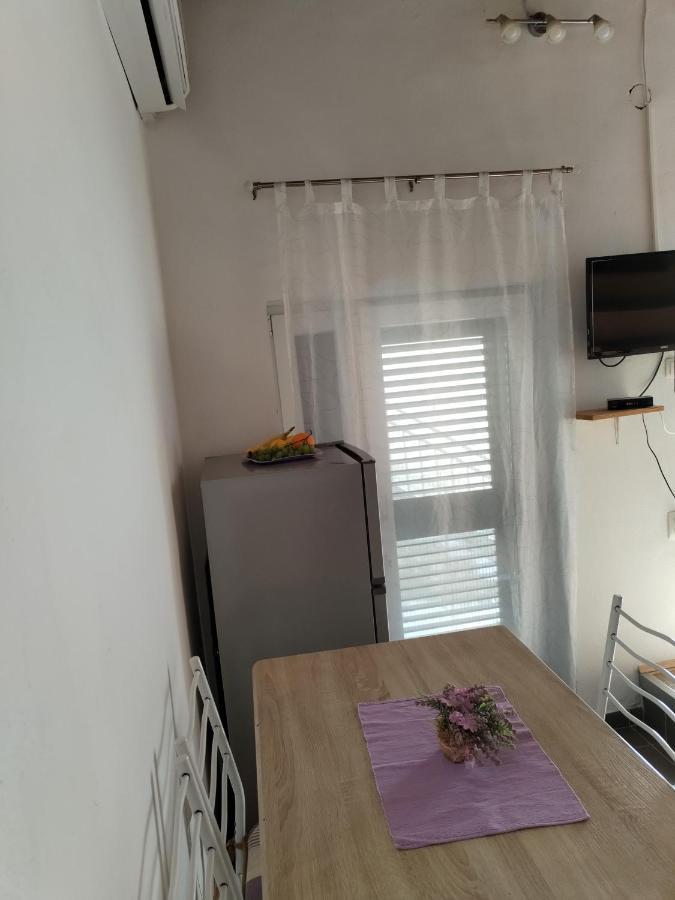 Ema Apartment Првич Шепурине Екстериор снимка