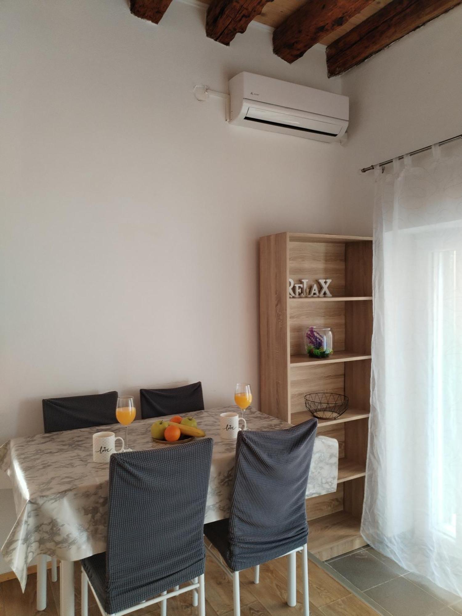 Ema Apartment Првич Шепурине Екстериор снимка